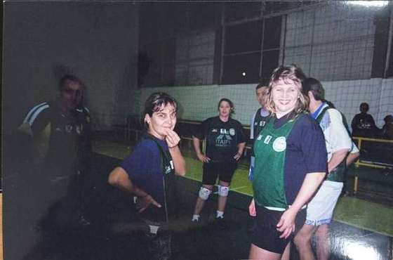 Equipe feminina antes da partida